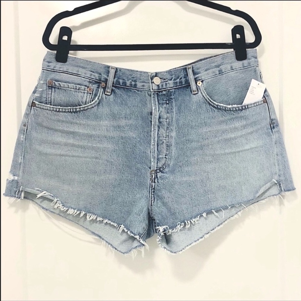 SOLD- AGOLDE Parker Vintage Cut Off Shorts 32 NWT